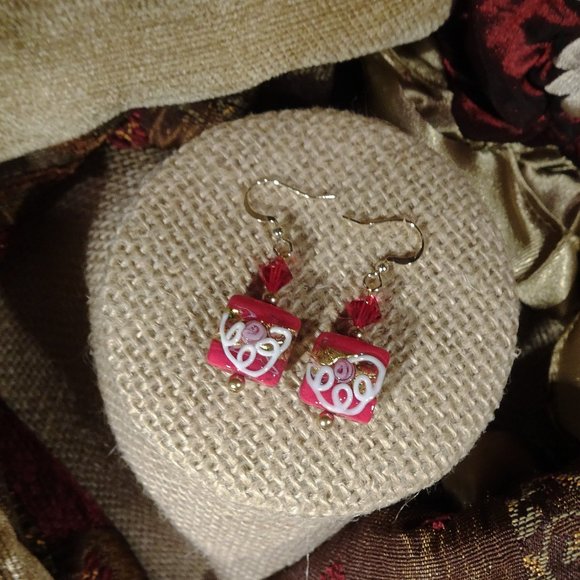 Handcrafted Murano earrings made from vela squares with external lampwork icing - Picture 5 of 9